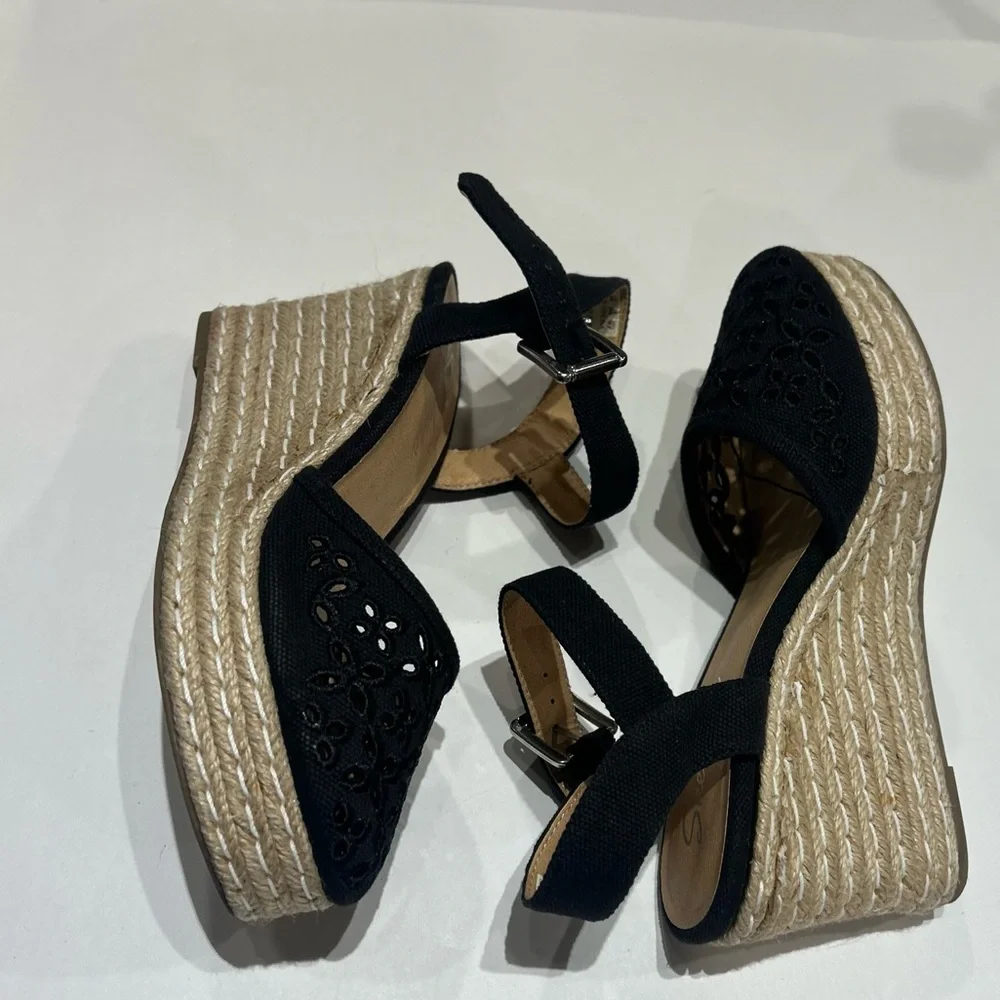 Skechers Black Cut out Espadrille Wedge Sandals size 8 boho spring summer shoe